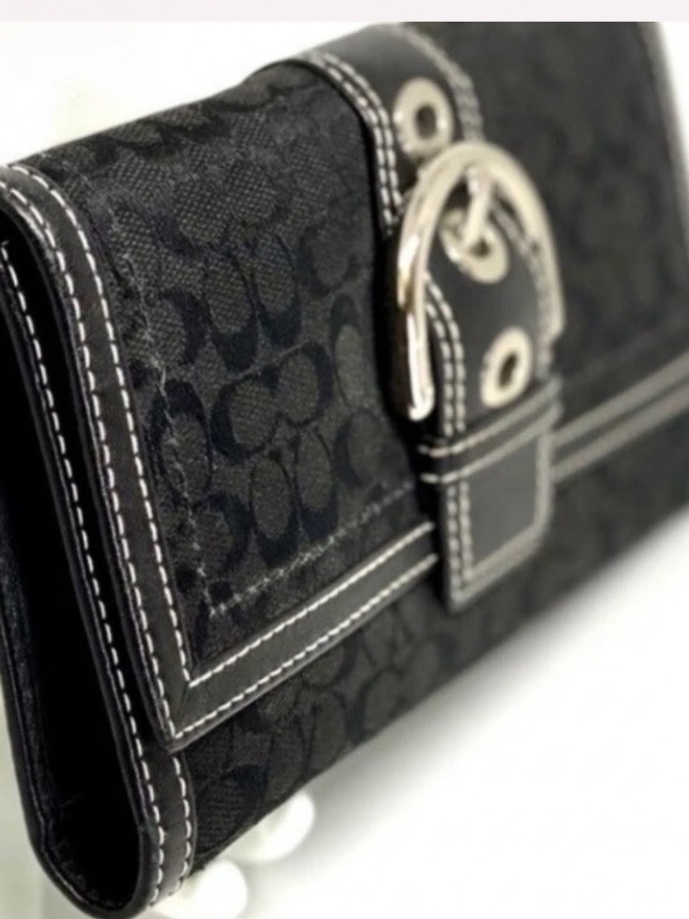 Coach EUC! Vintage Y2K Coach Soho Signature Buckle Trifold Long Wallet - Picture 2 of 9
